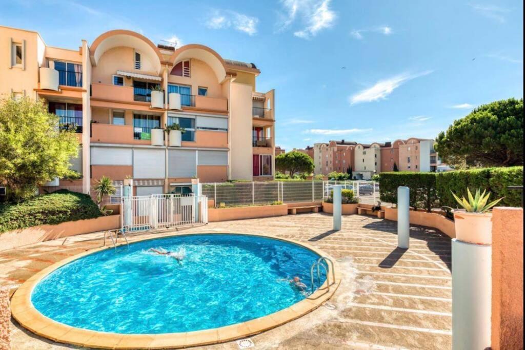 Residence Port Soleil Duplex T3 46 M2 Climatise Gruissan Eksteriør bilde