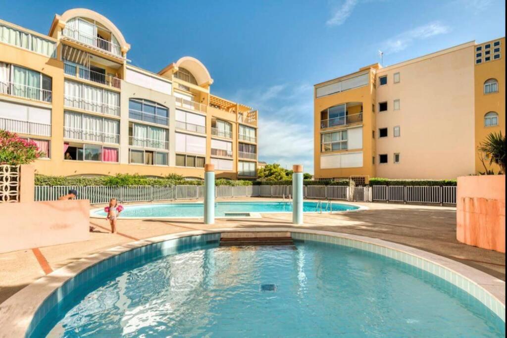 Residence Port Soleil Duplex T3 46 M2 Climatise Gruissan Eksteriør bilde